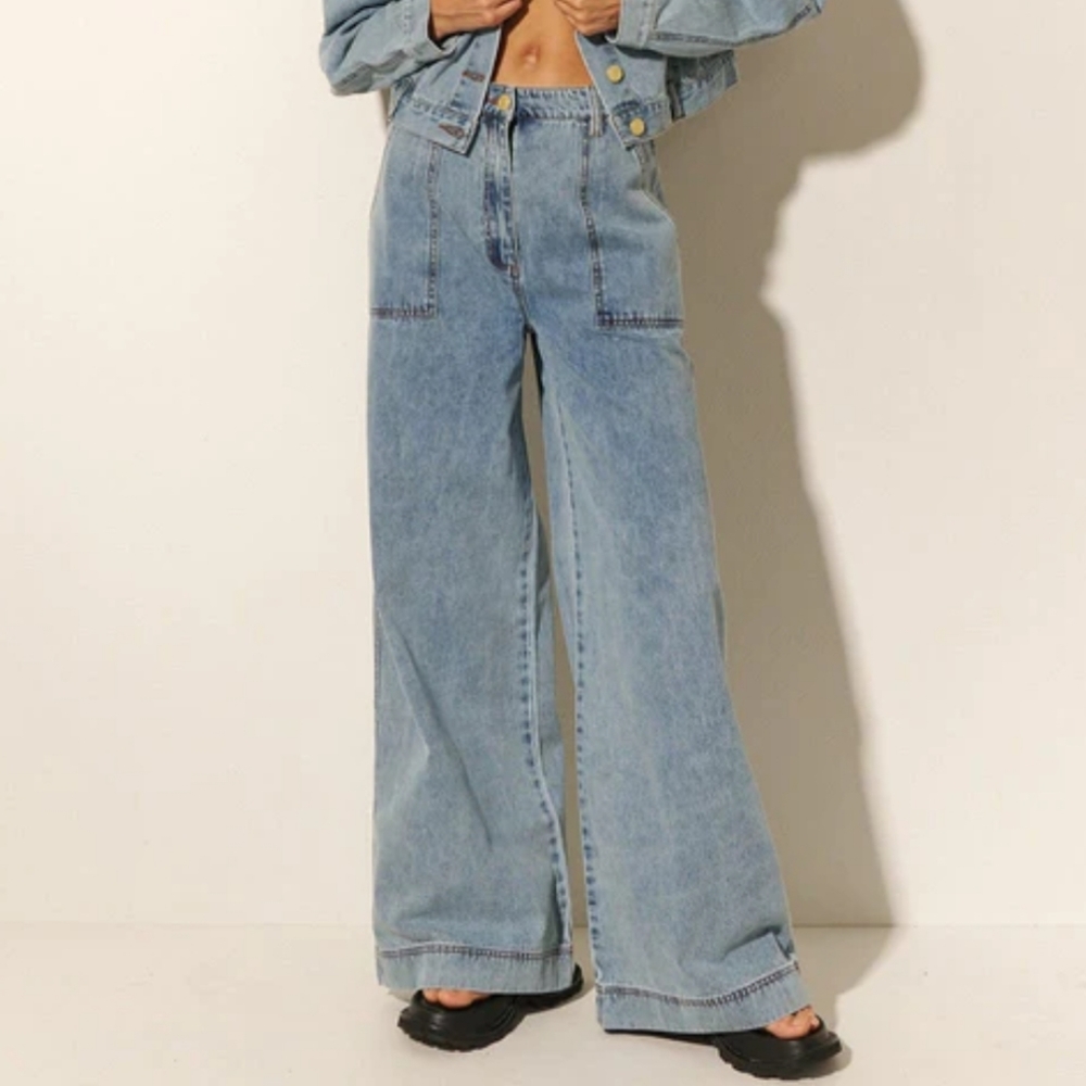 NWT Kavari Wide-leg jeans size 2